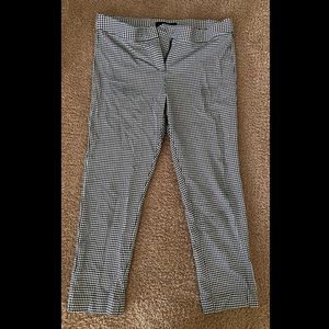 Amanda & Chelsea houndstooth pants, size 12